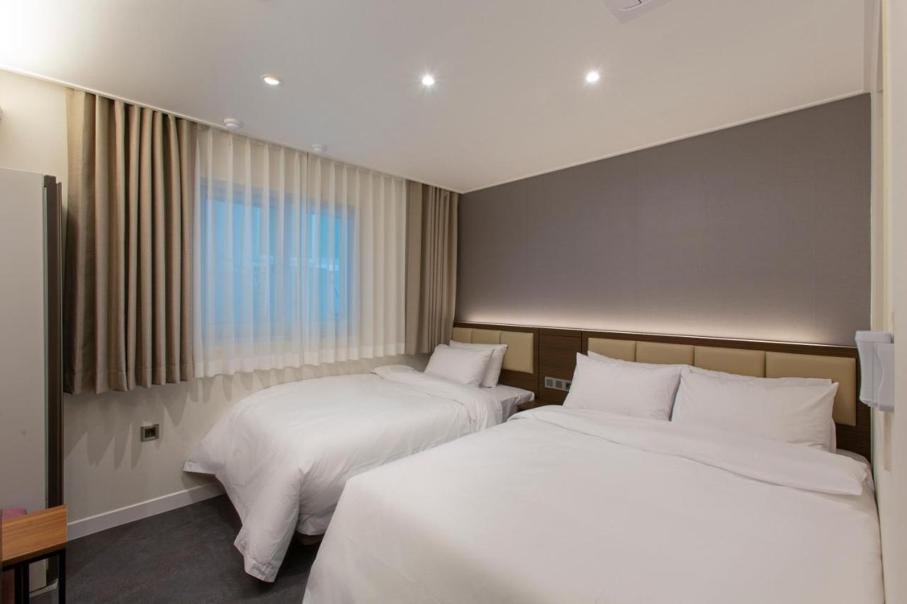 Busan Lounge 26 Hotel Экстерьер фото