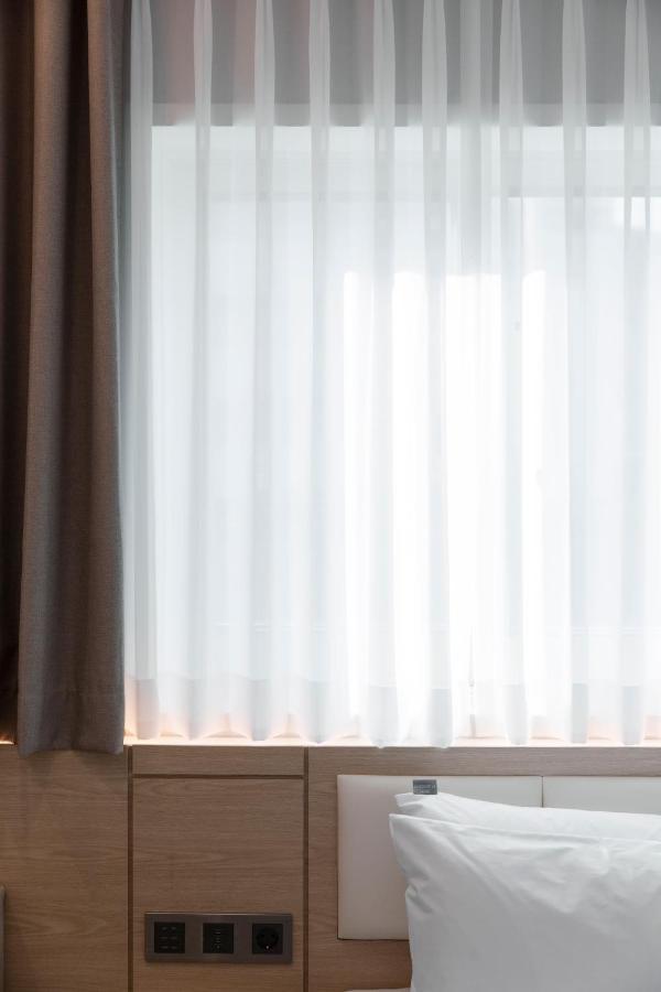 Busan Lounge 26 Hotel Экстерьер фото