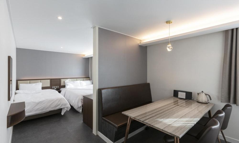 Busan Lounge 26 Hotel Экстерьер фото